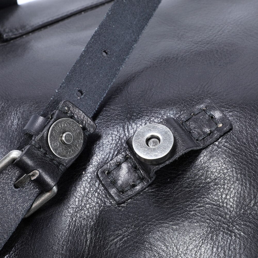 Petit Sac à Dos en Cuir Noir | BODO