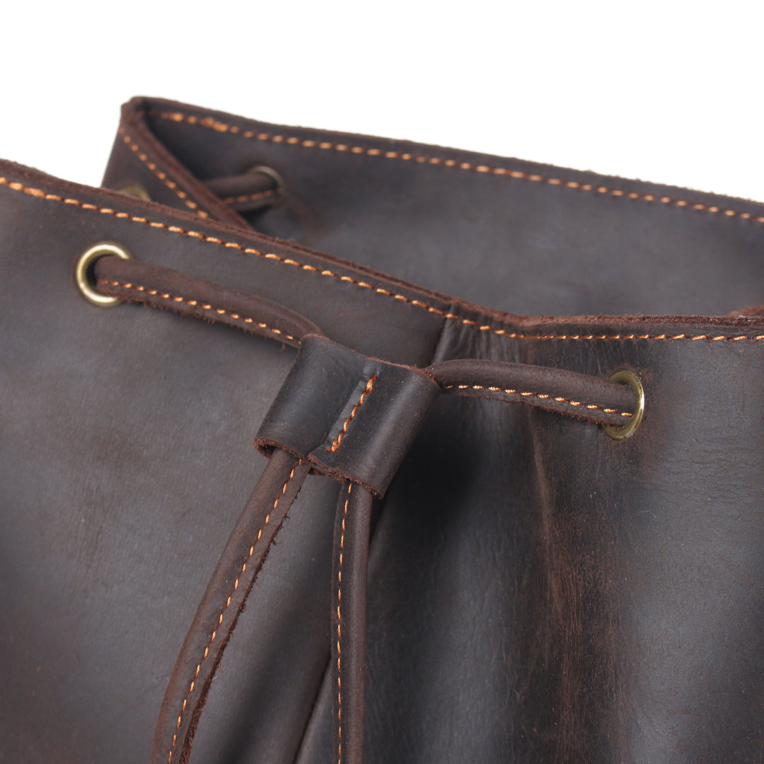 Sac à dos en cuir avec cordon | FLAM