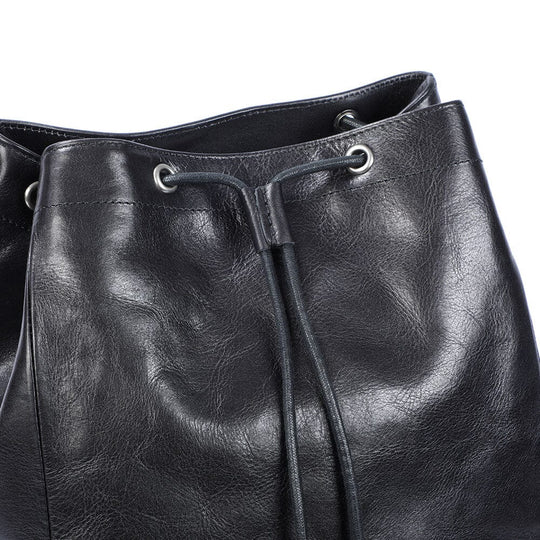 Petit Sac à Dos en Cuir Noir | BODO